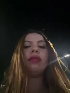 lalilamassu1 online show from February 1, 1:12 am