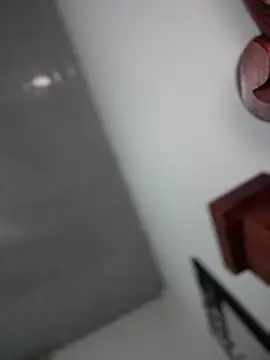 lalilamassu1 online show from April 23, 10:23 pm