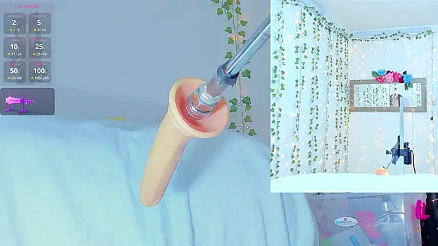 Tiffanny Love  online show from March 14, 12:40 pm