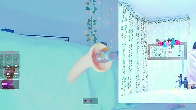 Tiffanny Love  online show from September 11, 9:20 am