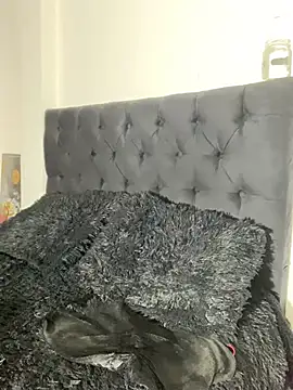 Snapshot of cheryl_cc chatting on March 6, 10:36 pm cheryl cc online show from March 6, 10:36 pm