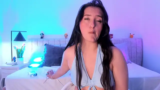 Kathia Morelli online show from February 24, 2:58 pm