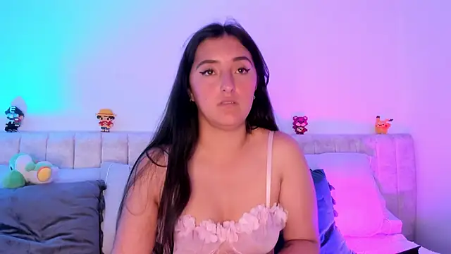 Kathia Morelli online show from March 4, 2:42 pm