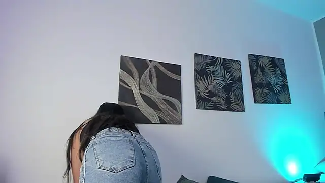 Kathia Morelli online show from September 22, 11:56 am