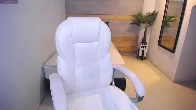 Violetta rainbow online show from March 8, 4:23 am