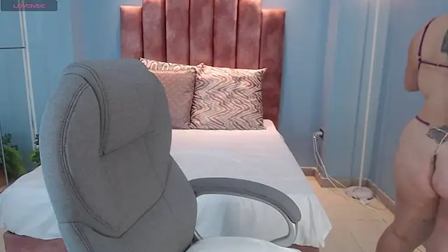 Violetta rainbow online show from November 20, 4:34 am