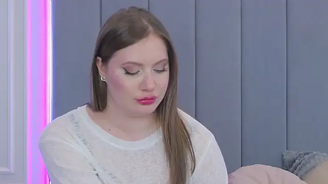 ChloeMarsch online show from March 18, 11:52 am