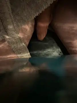 Snapshot of dimitriei chatting on December 10, 5:39 am dimitriei online show from December 10, 5:39 am