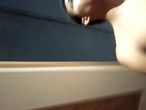 Snapshot of Gutierrez6383 chatting on April 12, 10:09 am Gutierrez6383 online show from April 12, 10:09 am