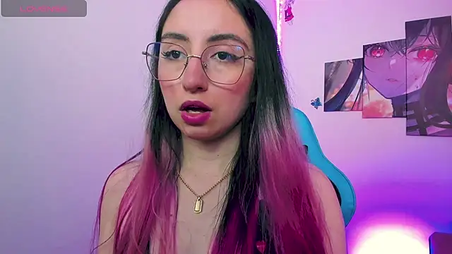 Snapshot of Julieta_cott chatting on March 15, 10:55 pm Julieta cott online show from March 15, 10:55 pm