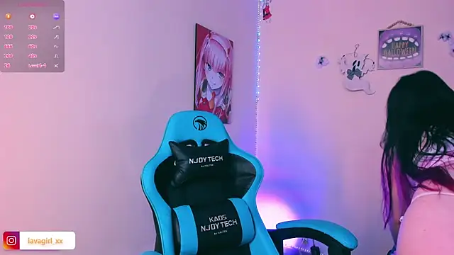 Snapshot of Julieta_cott chatting on October 19, 2:34 am Julieta cott online show from October 19, 2:34 am