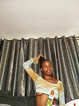 Snapshot of Flirty_ciscar chatting on June 29, 8:53 am Flirty ciscar online show from June 29, 8:53 am