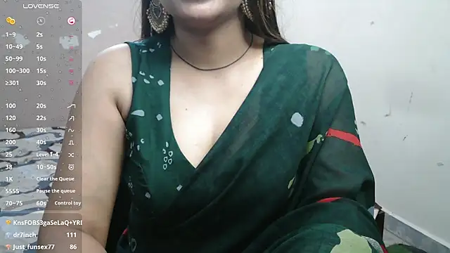 Snapshot of Jass-Karan chatting on February 27, 8:42 pm Jass-Karan online show from February 27, 8:42 pm