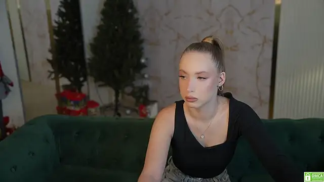 Linda054 online show from January 25, 3:41 pm