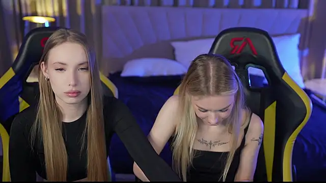 Linda054 online show from February 20, 12:25 pm