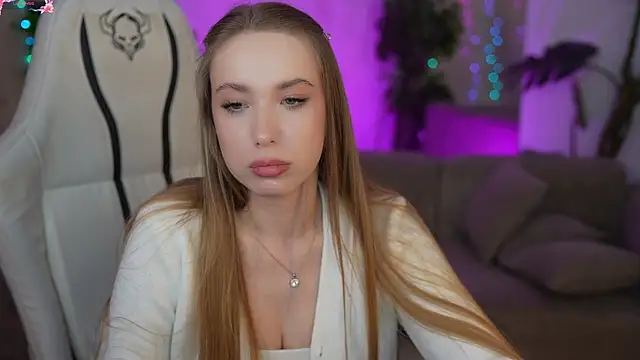 Linda054 online show from March 3, 8:16 am