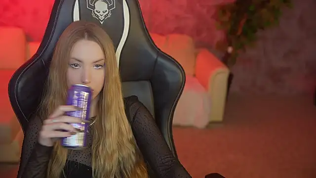 Linda054 online show from September 19, 12:02 am