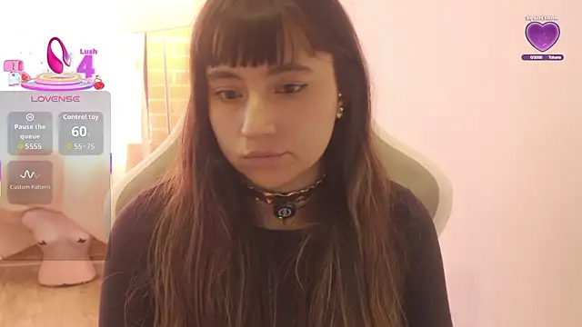 emitaa17228o online show from March 11, 7:42 pm