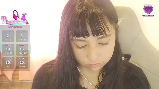 Snapshot of emitaa17228o chatting on April 29, 10:05 pm emitaa17228o online show from April 29, 10:05 pm