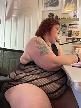 MsStrawbooty online show from March 30, 6:31 pm