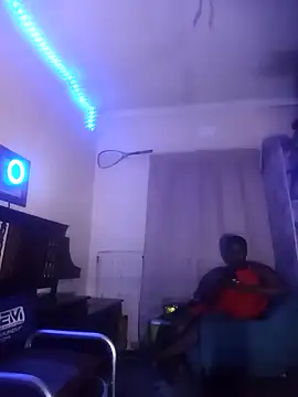 ZaddyBigDee online show from April 4, 9:45 pm