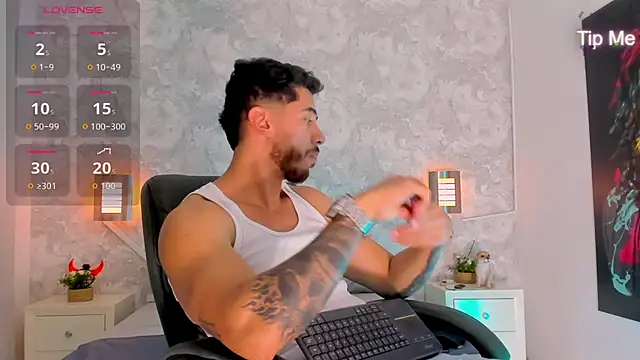 Snapshot of Nate_franco chatting on November 23, 7:30 am Nate franco online show from November 23, 7:30 am