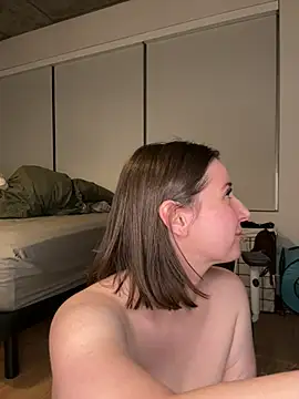 Snapshot of nerdynina chatting on January 16, 3:34 am nerdynina online show from January 16, 3:34 am