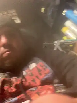 valleyoneofakind online show from October 5, 8:01 am