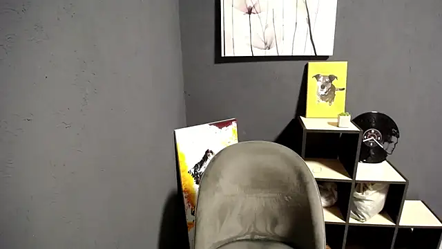 lady olivia  online show from September 17, 5:25 pm