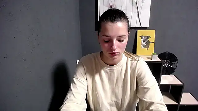 lady olivia  online show from October 8, 4:59 pm