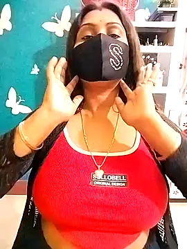 Snapshot of Riya_Sexy_Baby chatting on December 17, 1:38 pm Riya Sexy Baby online show from December 17, 1:38 pm