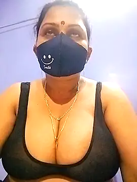 Snapshot of Riya_Sexy_Baby chatting on September 20, 5:25 pm Riya Sexy Baby online show from September 20, 5:25 pm