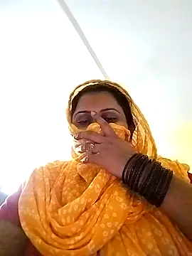 Snapshot of Riya_Sexy_Baby chatting on October 7, 12:24 pm Riya Sexy Baby online show from October 7, 12:24 pm