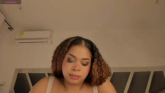 Samanntha Rose online show from October 30, 7:36 pm