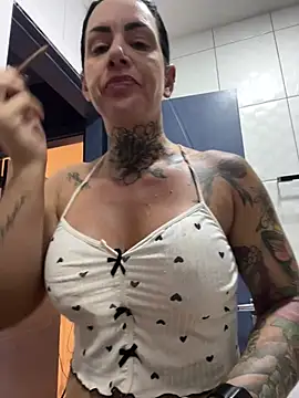 YasmimBrasil online show from April 23, 6:14 am