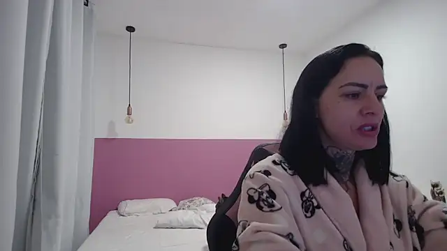 YasmimBrasil online show from May 21, 5:58 am