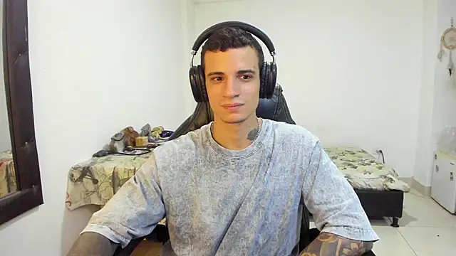 Balo lovers online show from October 28, 1:25 pm