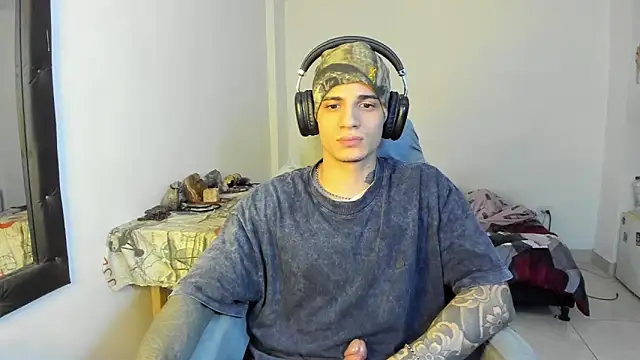 Balo lovers online show from February 8, 11:19 pm