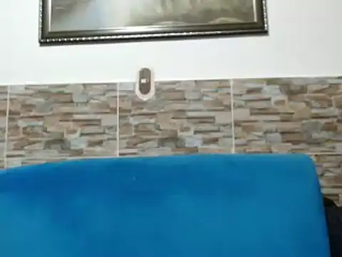 Snapshot of alice_trinity chatting on February 4, 2:32 pm alice trinity online show from February 4, 2:32 pm