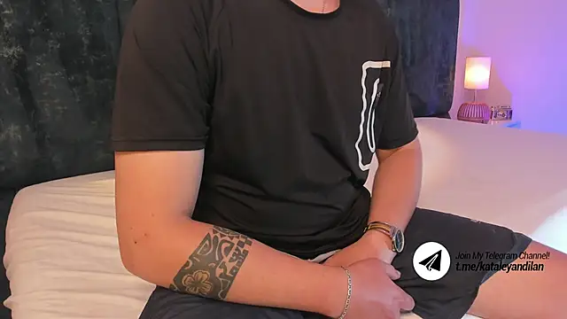 Snapshot of kataleyandliam chatting on February 20, 10:37 pm kataleyandliam online show from February 20, 10:37 pm