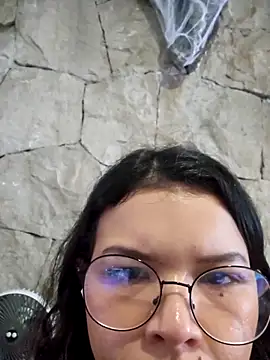 azumiichan online show from October 29, 5:58 pm