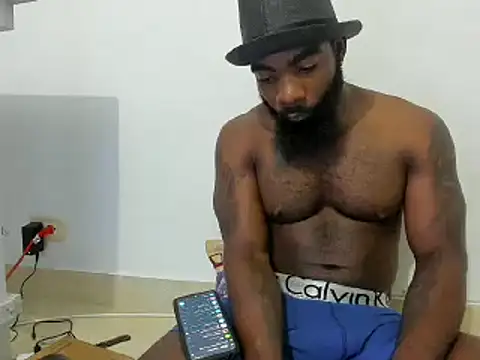 Snapshot of Freedom_24 chatting on January 7, 12:13 am Freedom 24 online show from January 7, 12:13 am