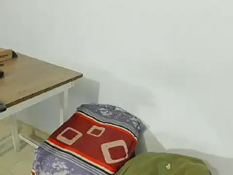 Snapshot of Freedom_24 chatting on January 24, 2:39 am Freedom 24 online show from January 24, 2:39 am