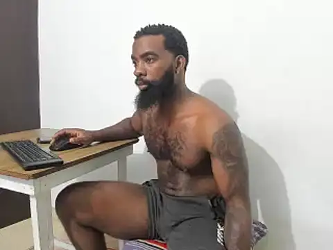 Snapshot of Freedom_24 chatting on February 24, 5:33 am Freedom 24 online show from February 24, 5:33 am