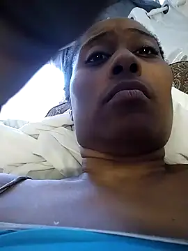 Snapshot of Lady_Libra chatting on February 8, 12:17 am Lady Libra online show from February 8, 12:17 am