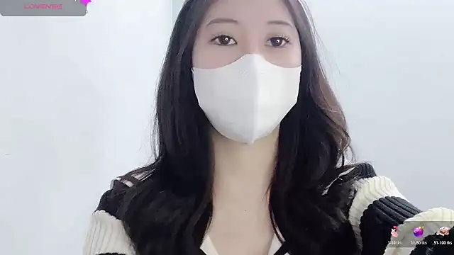 Snapshot of tanhxiu chatting on November 10, 1:32 pm tanhxiu online show from November 10, 1:32 pm