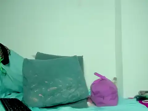 meghanSusexx online show from November 10, 8:08 pm