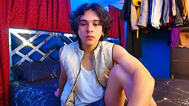 Luke Howland online show from February 12, 4:12 am