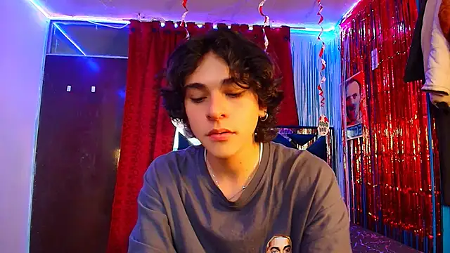 Luke Howland online show from February 21, 3:01 am