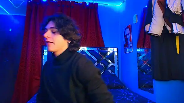 Luke Howland online show from March 10, 9:40 pm